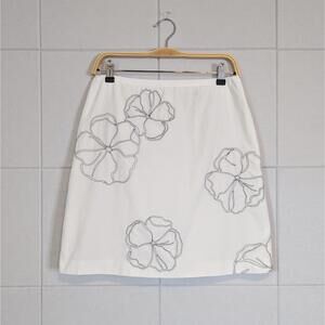 Vintage 90s Casual Corner cotton minimalist flower stitch short skirt